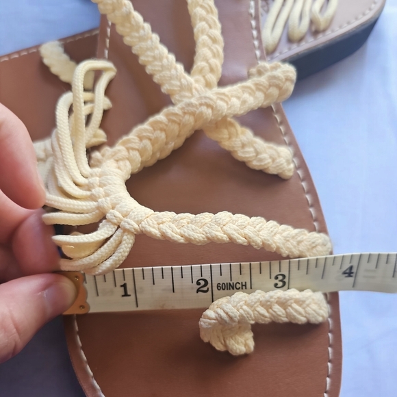 Palm Leaf Flat Women's Sandals | Sweet-Ivory - Picture 8 of 8